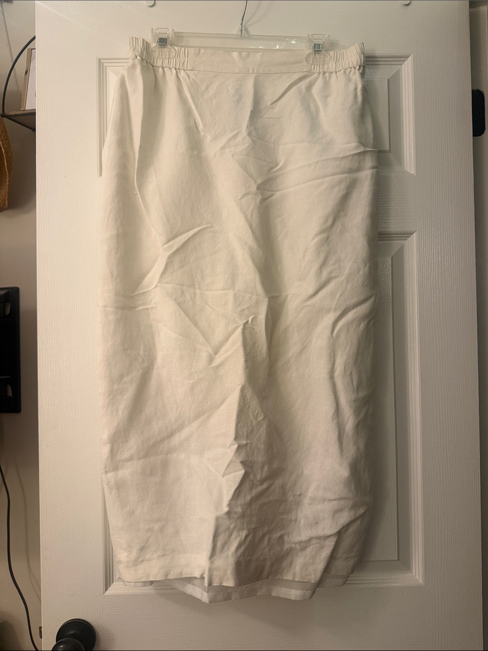 R & M Richards Cream Midi Pencil Skirt